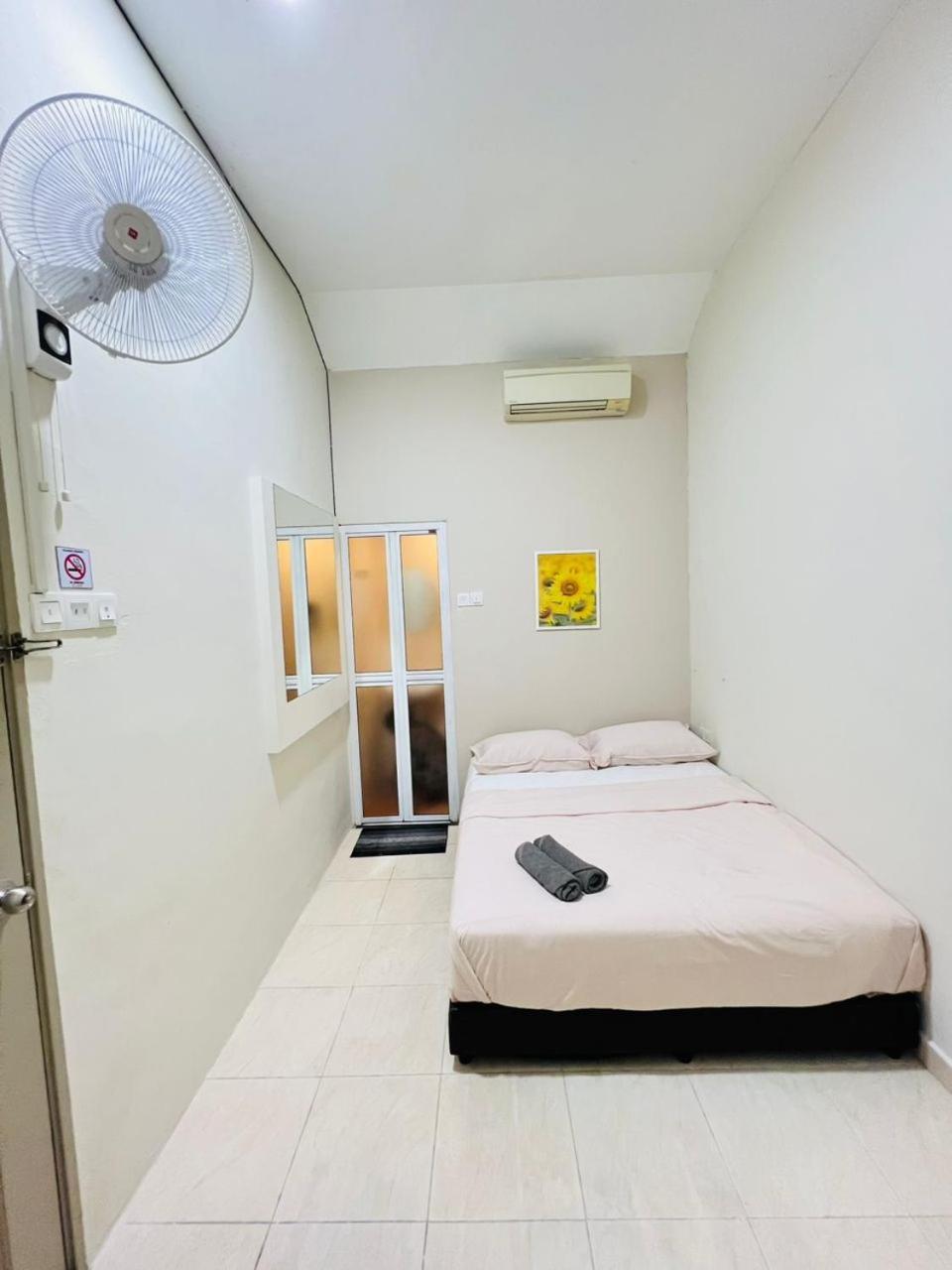 Room 4U Near Gurney Georgetown Esterno foto